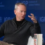 Eric Schmidt avverte: attenzione a IA e autonomia dei computer