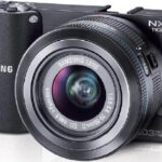 Samsung presenta in Germania la fotocamera digitale NX1100