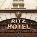 Possibile violazione dei dati al Ritz Hotel. Ospiti vittime di frode di vishing