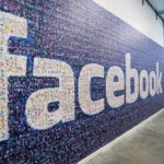 Mark Zuckerberg dice che Facebook ha parlato con Robert Mueller